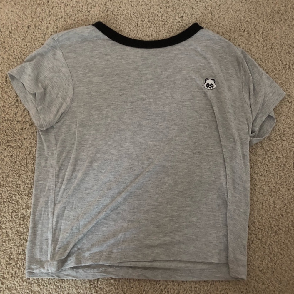 Tee shirt
